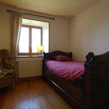 Prázdninový dům Ferme Restauree Avec Jardin Clos Et Terrasse, Proche Puy En Velay - Fr-1-582-271 *