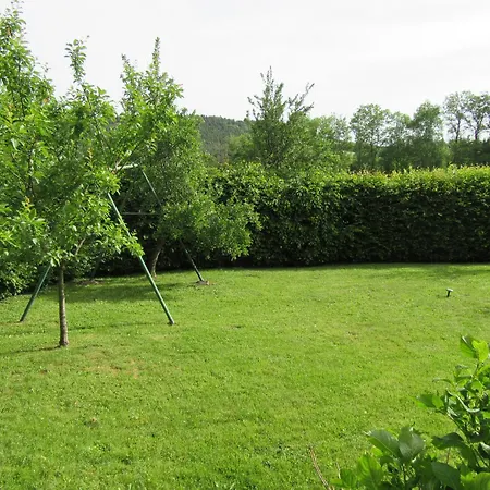 Ferme Restauree Avec Jardin Clos Et Terrasse, Proche Puy En Velay - Fr-1-582-271